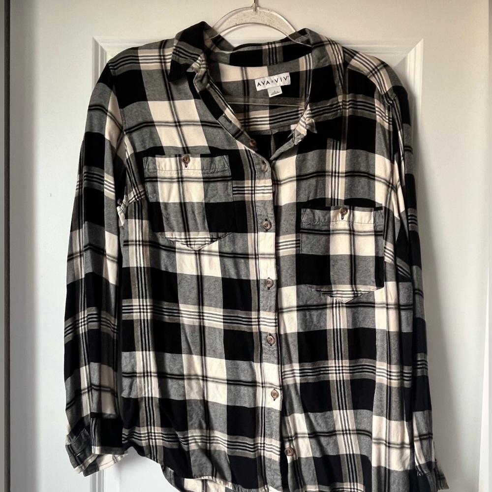 Black and White Plaid Button-Up Shirt